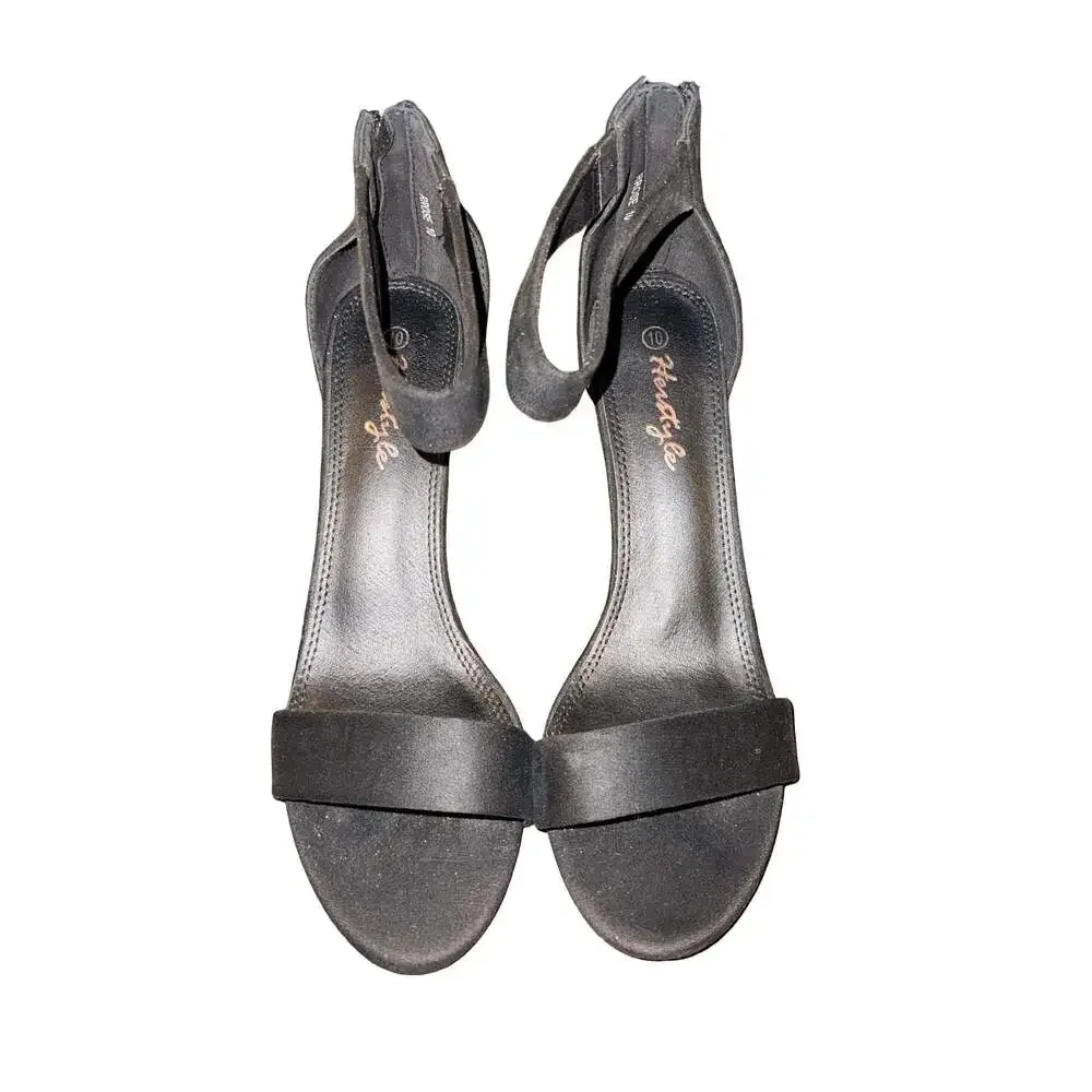 Herstyle Women's Black Ankle Strap Heeled Faux Suede Sandals Size 10